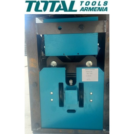 Car maintenance lift (jack) Car maintenance lift (jack)