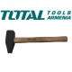 Wooden handle hammer 2000g