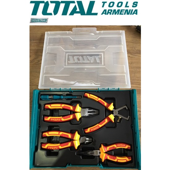 A set of dielectric tools up to 1000V 5pcs. A set of dielectric tools up to 1000V 5pcs.