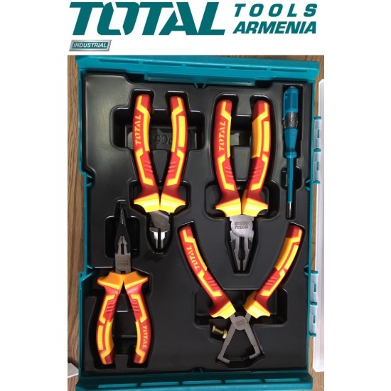 A set of dielectric tools up to 1000V 5pcs. A set of dielectric tools up to 1000V 5pcs.