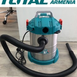 Vacuum Cleaner 800 W