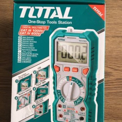 Digital multimeter 