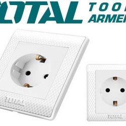 Socket