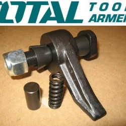 Retaining piece (For Demolition Breaker TH215456)